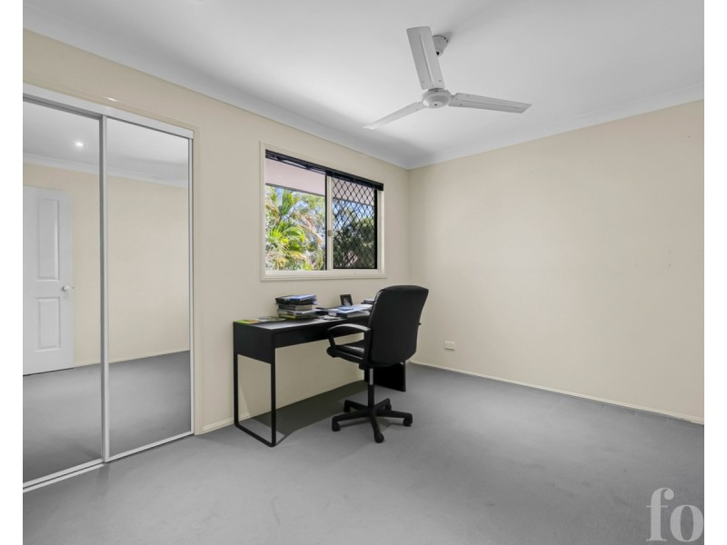 4/38 Billington Street, Labrador QLD 4215