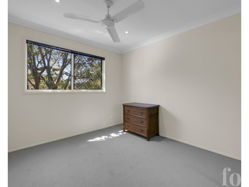 4/38 Billington Street, Labrador QLD 4215