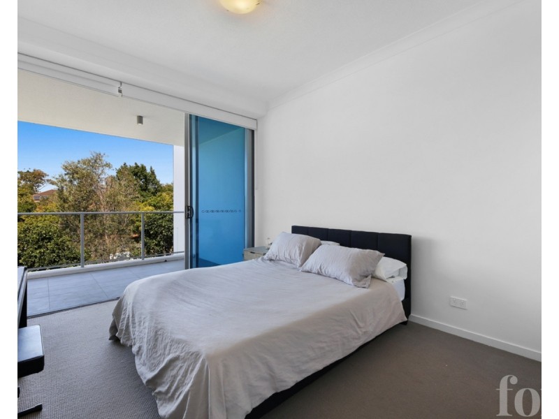 3122/397 Christine Avenue, Varsity Lakes QLD 4227