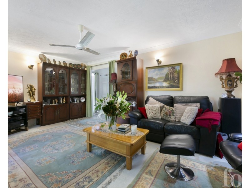 38 Crinum Crescent, Southport QLD 4215