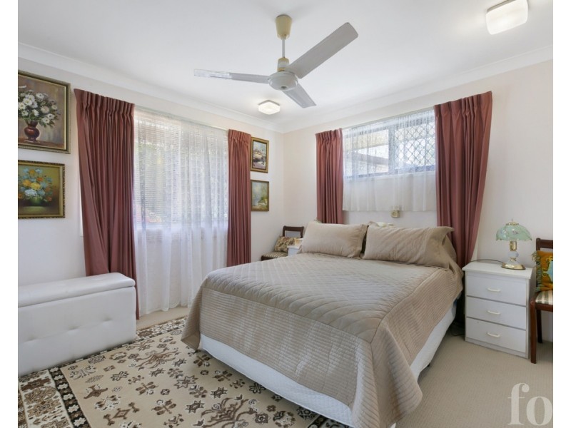 38 Crinum Crescent, Southport QLD 4215