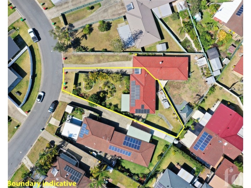 1/10 Elm Court, Labrador QLD 4215