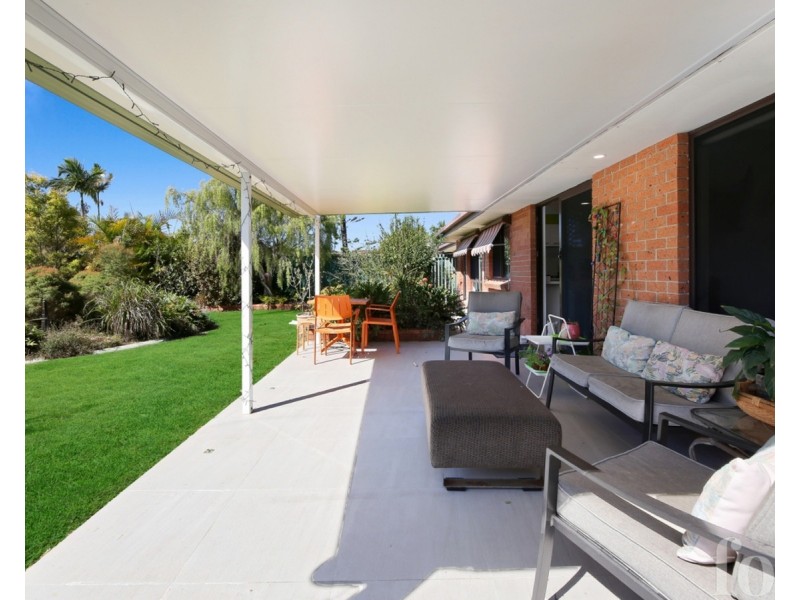 1/10 Elm Court, Labrador QLD 4215