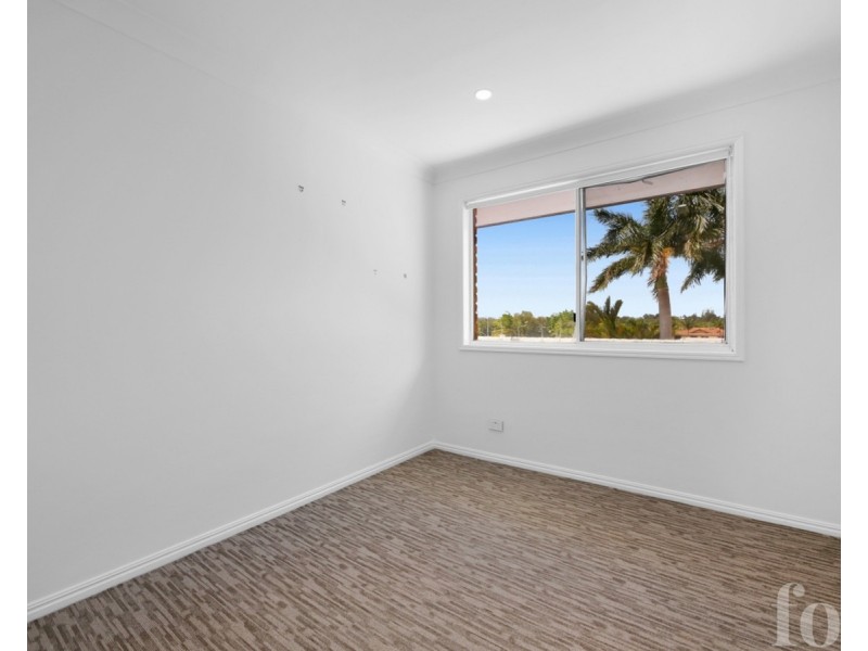 10/31 McMillan Street, Labrador QLD 4215