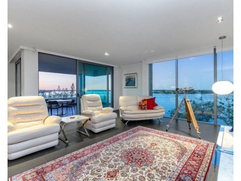 5/446 Marine Parade, Biggera Waters QLD 4216