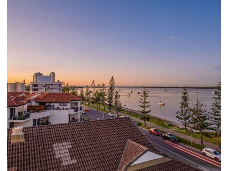 5/446 Marine Parade, Biggera Waters QLD 4216