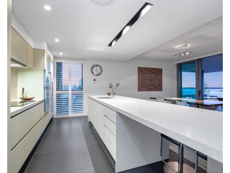 5/446 Marine Parade, Biggera Waters QLD 4216