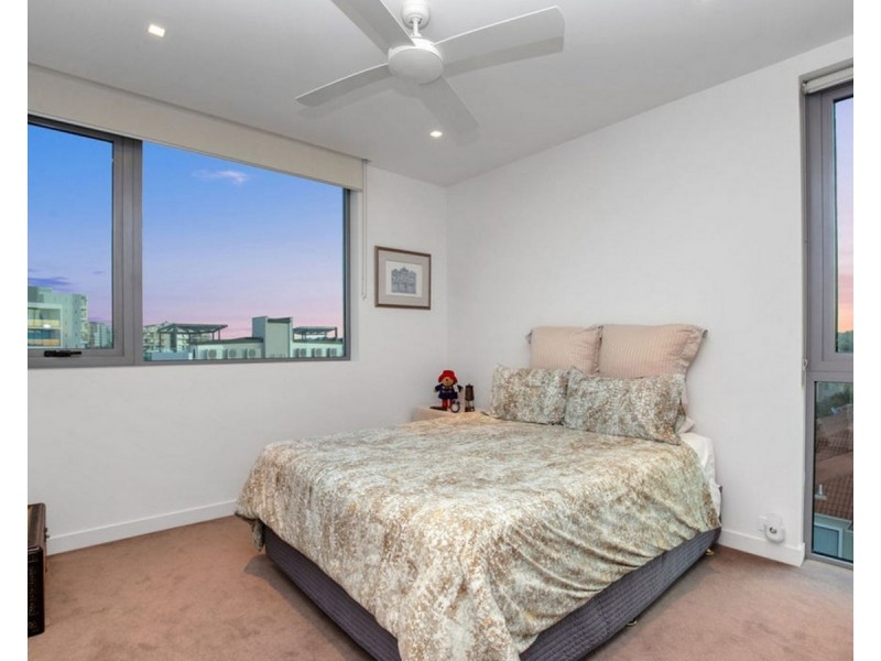 5/446 Marine Parade, Biggera Waters QLD 4216