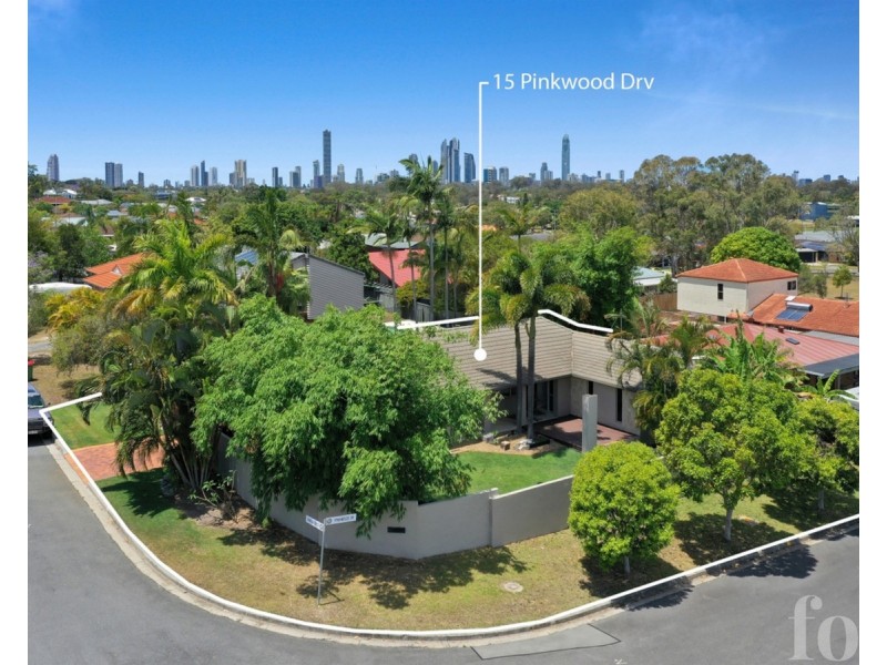 15 Pinkwood Drive, Ashmore QLD 4214