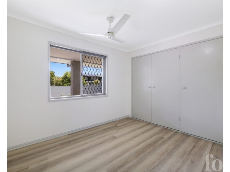 15 Pinkwood Drive, Ashmore QLD 4214