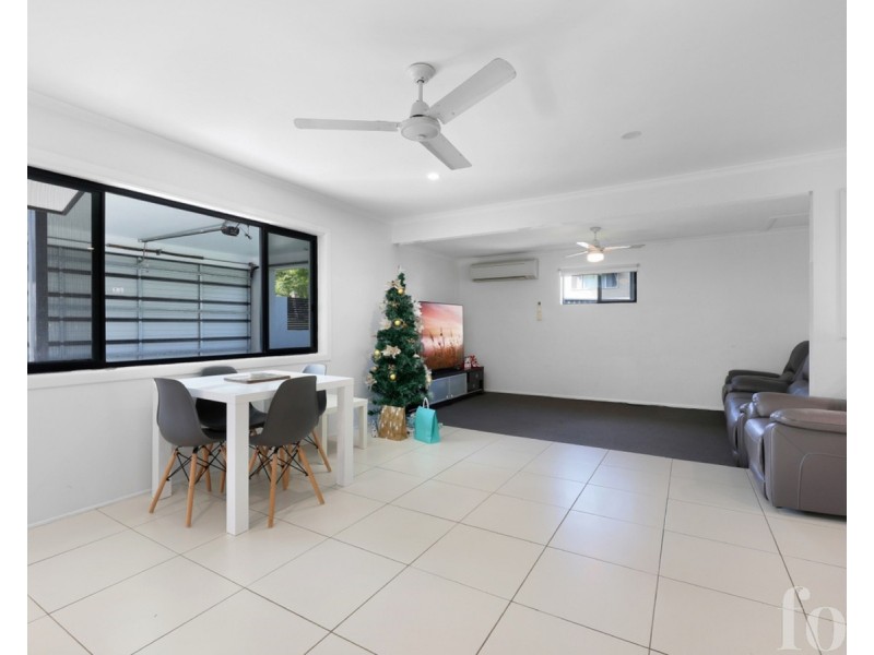 12 Parkview Court, Southport QLD 4215