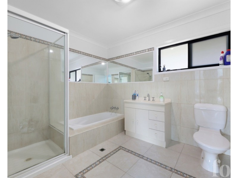 12 Parkview Court, Southport QLD 4215