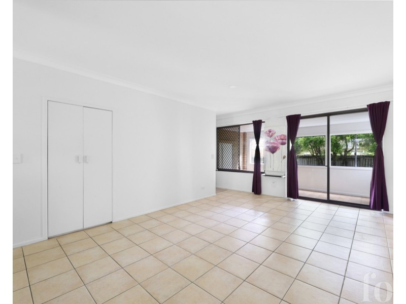 3/36 Government Road, Labrador QLD 4215