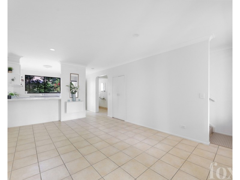 3/36 Government Road, Labrador QLD 4215