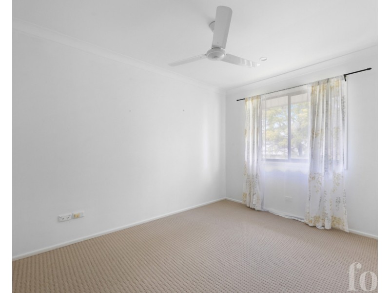 3/36 Government Road, Labrador QLD 4215