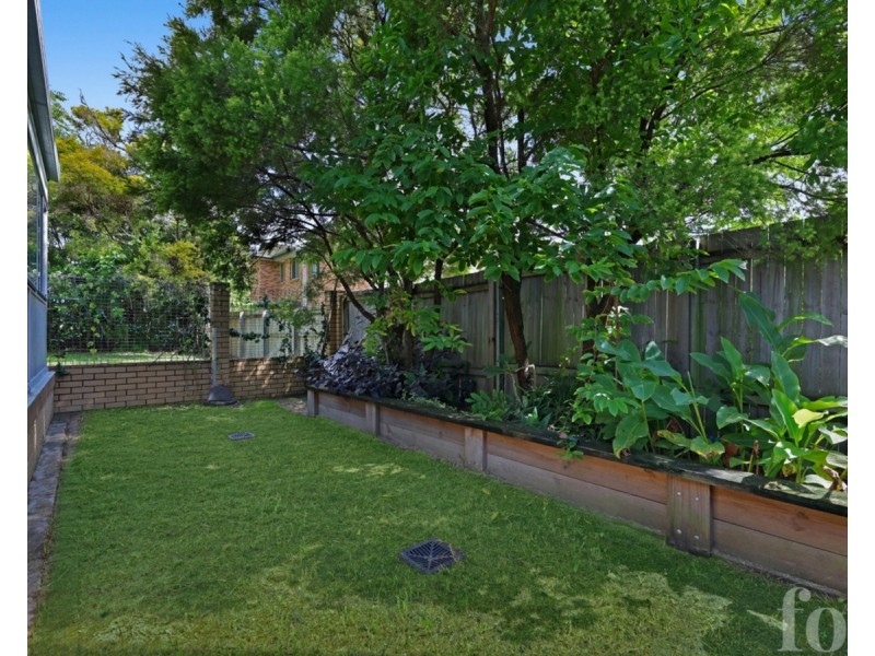 3/36 Government Road, Labrador QLD 4215