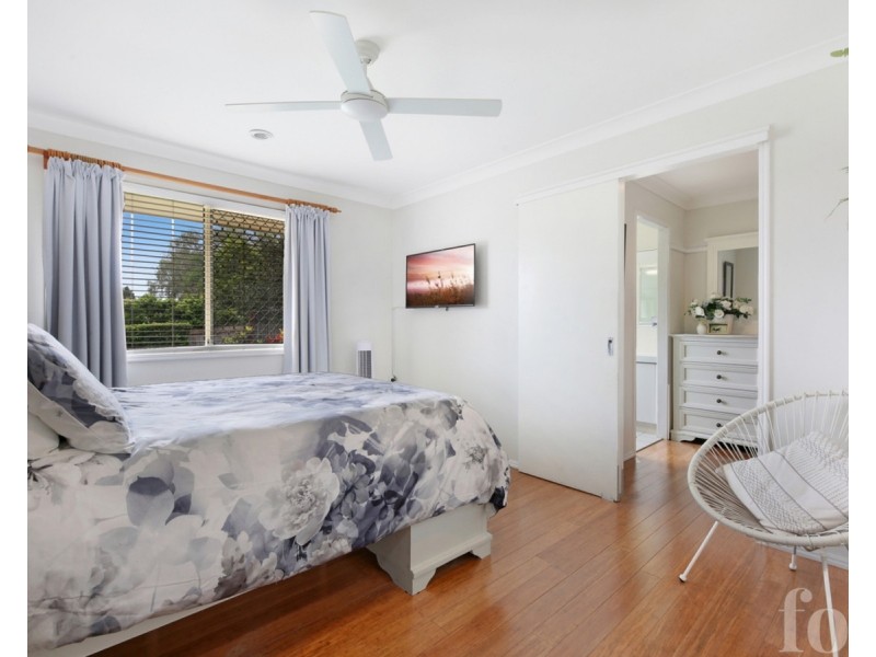 10 Zoeller Drive, Parkwood QLD 4214