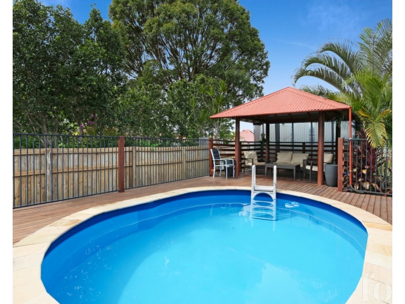 10 Zoeller Drive, Parkwood QLD 4214