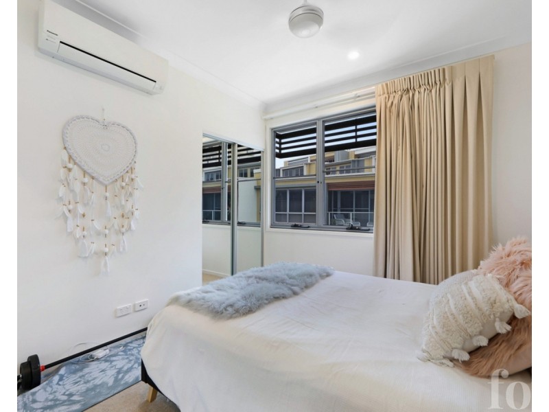 7506/3031 The Boulevard, Carrara QLD 4211