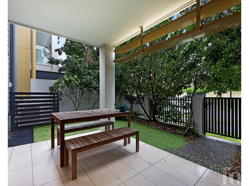 7506/3031 The Boulevard, Carrara QLD 4211