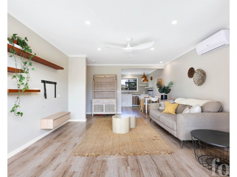 1/59 Errol Avenue, Paradise Point QLD 4216