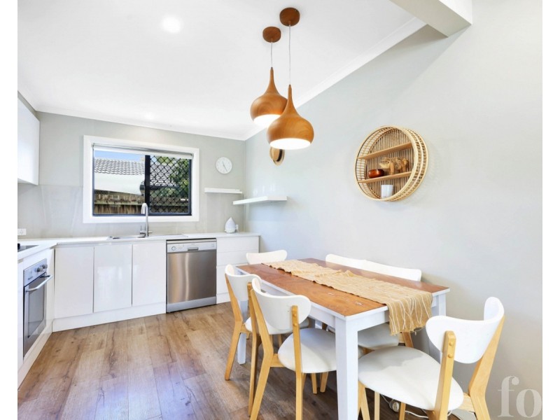 1/59 Errol Avenue, Paradise Point QLD 4216
