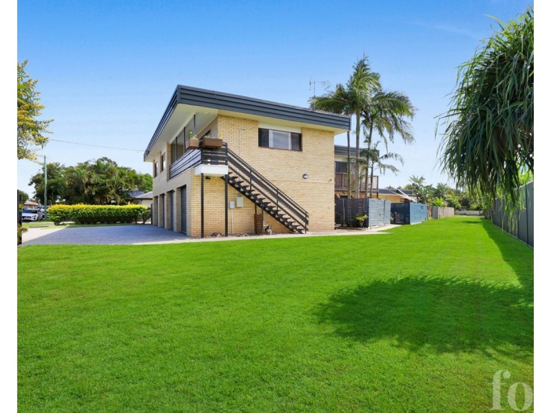 1/59 Errol Avenue, Paradise Point QLD 4216
