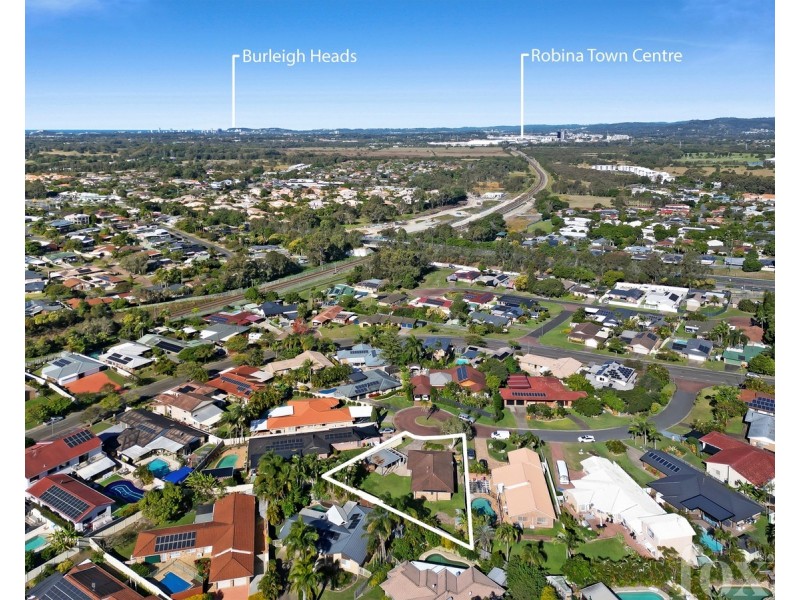 14 Laggan Court, Merrimac QLD 4226