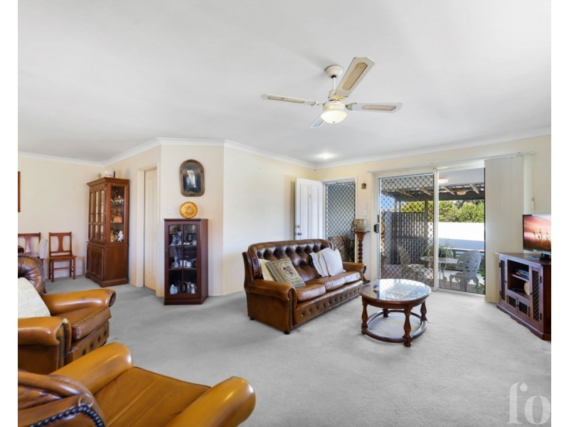 1/225 Government Road, Labrador QLD 4215