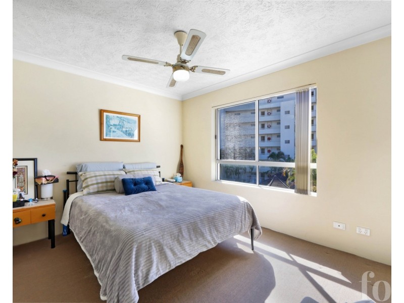 30/3-5 Norman Street, Southport QLD 4215