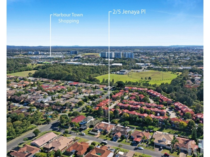 2/5 Jenaya Place, Labrador QLD 4215