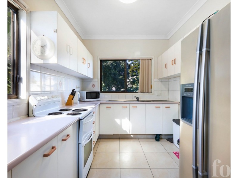 11 Sibyl Street, Southport QLD 4215