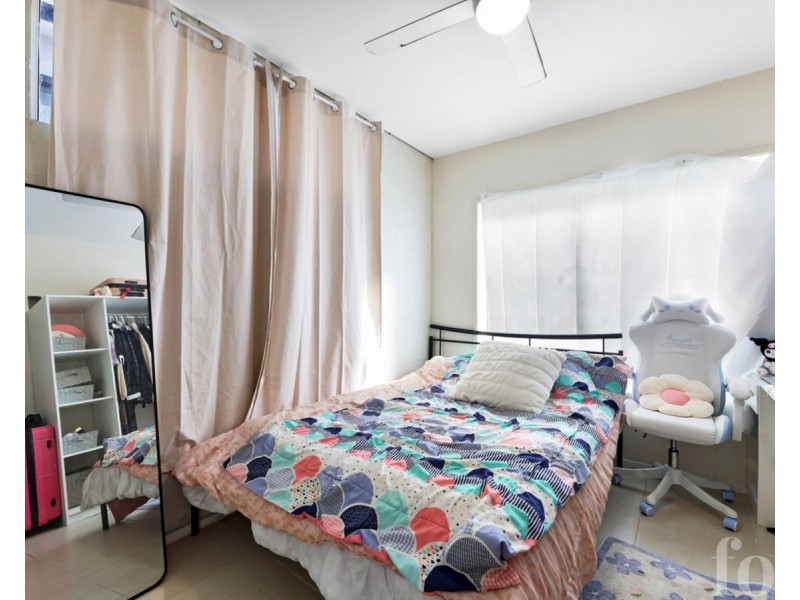 11 Sibyl Street, Southport QLD 4215