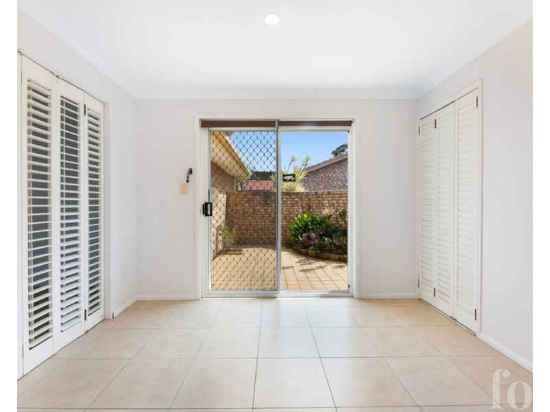 1/36 Kenny Drive, Labrador QLD 4215