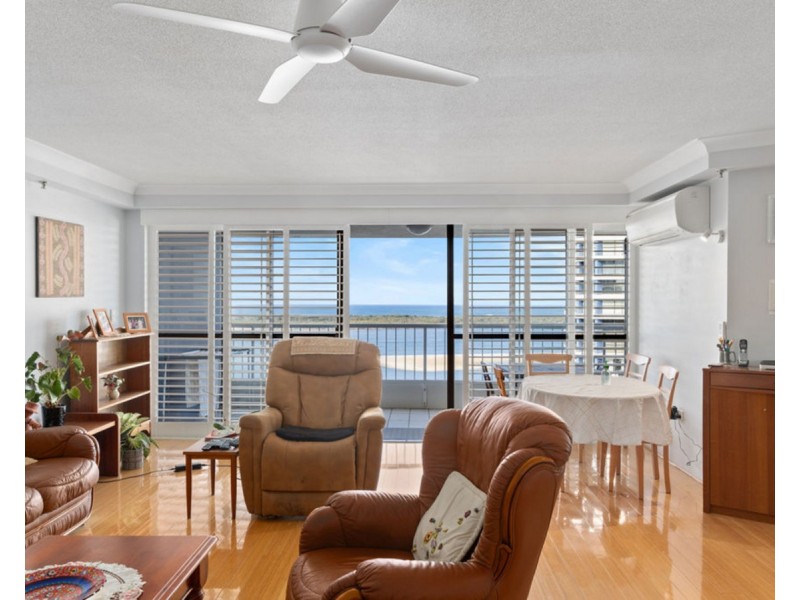 90/21 Bayview Street, Runaway Bay QLD 4216