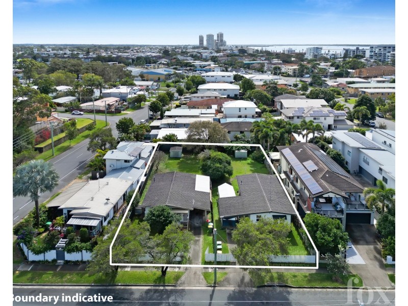 41-43 Parker Street, Labrador QLD 4215