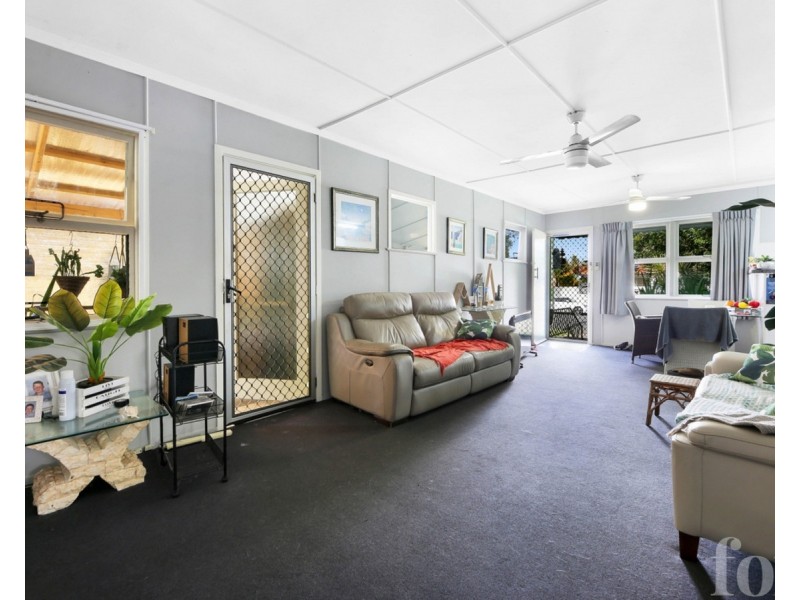 41-43 Parker Street, Labrador QLD 4215