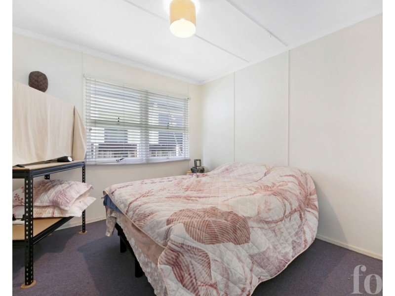 41-43 Parker Street, Labrador QLD 4215