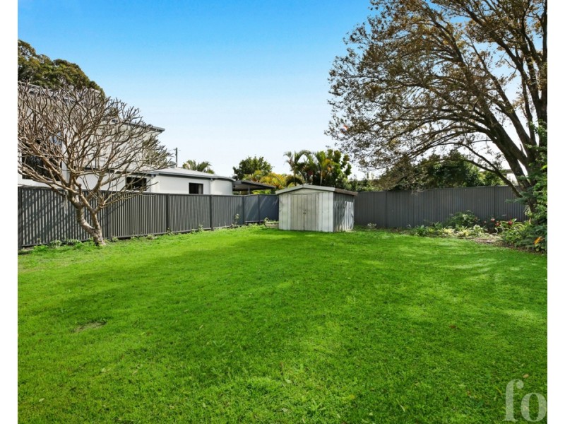 41-43 Parker Street, Labrador QLD 4215