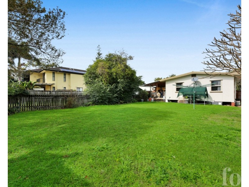 41-43 Parker Street, Labrador QLD 4215