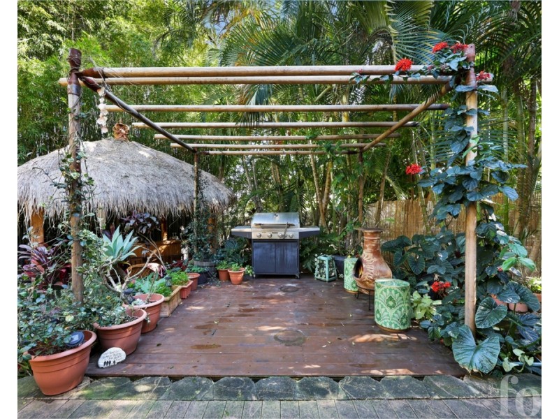 2/12 Billington Street, Labrador QLD 4215