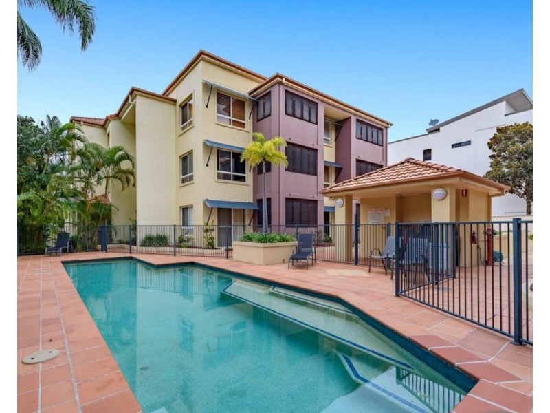 10/89-91 Bayview Street, Runaway Bay QLD 4216