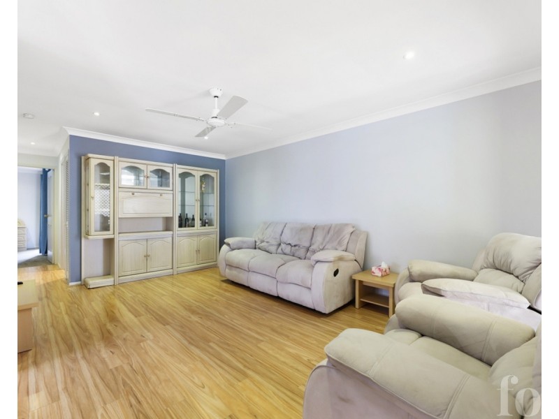 1/5 Clovelly Place, Labrador QLD 4215