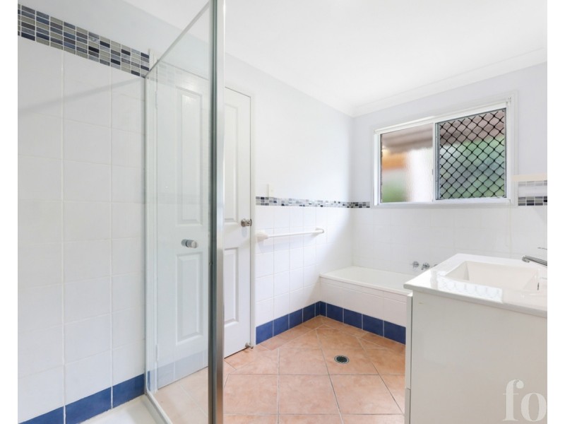 1/5 Clovelly Place, Labrador QLD 4215