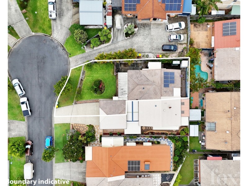 1/5 Clovelly Place, Labrador QLD 4215