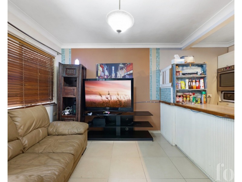 2/194 High Street, Southport QLD 4215