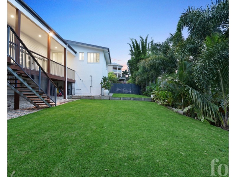 35 Sky Royal Terrace, Burleigh Heads QLD 4220