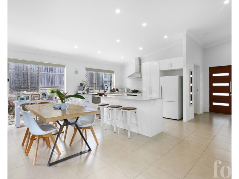 35 Sky Royal Terrace, Burleigh Heads QLD 4220