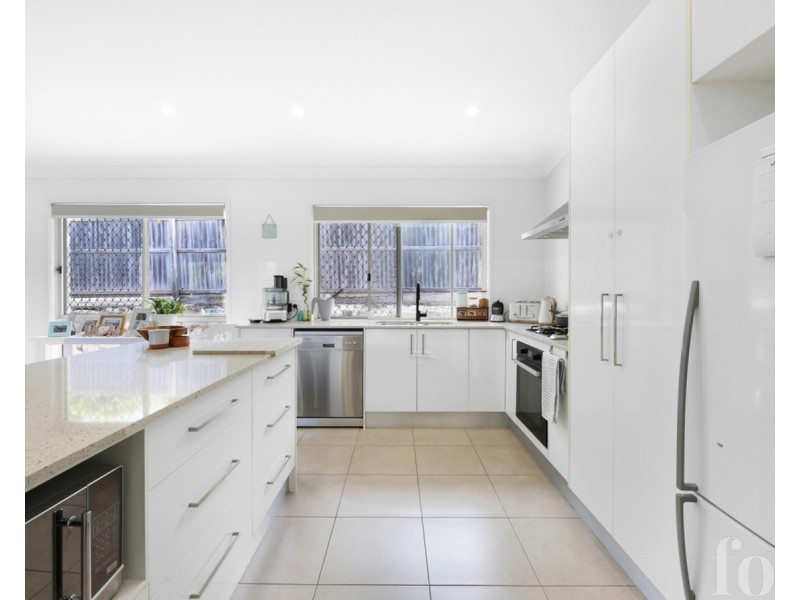 35 Sky Royal Terrace, Burleigh Heads QLD 4220