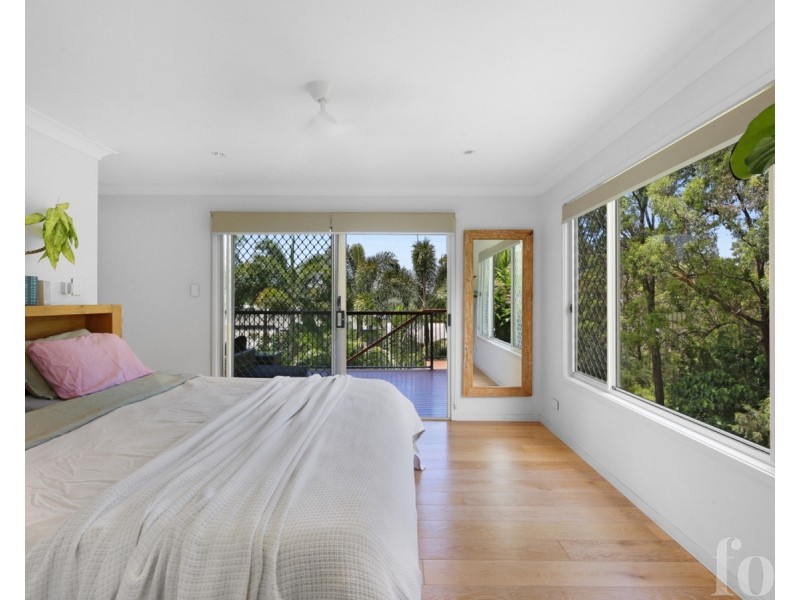 35 Sky Royal Terrace, Burleigh Heads QLD 4220